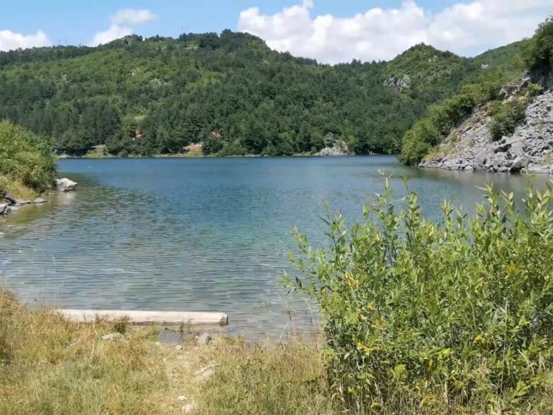 prikaz Radoinjskog jezera