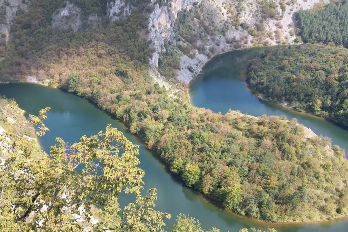 prikaz vidikovaca iz drona na radoinjskom jezeru
