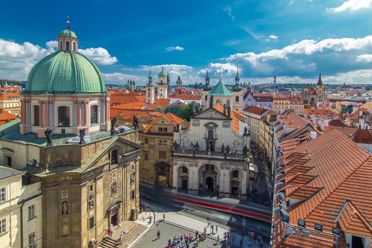 prag slikan iz visine