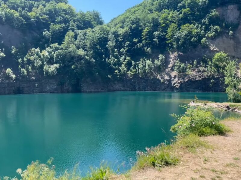 prikaz ledinačkog jezera
